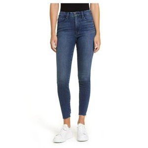 GOOD AMERICAN Good Legs Raw Hem Skinny Jeans